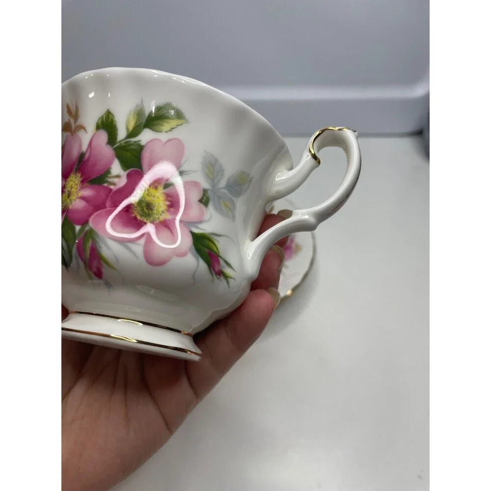 Royal Albert Prairie Rose Bone China Tea Cup & Saucer England Pink Floral